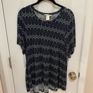 H&M Women’s EUC Large Pattern Tunic Top Tee Divided Print